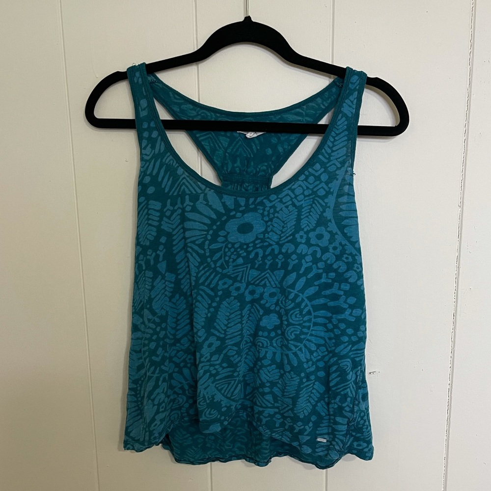 👛3/$20 Aeropostale Racerback Tank